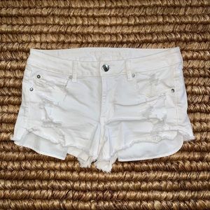 AE Super Super Stretch White Denim Shorts